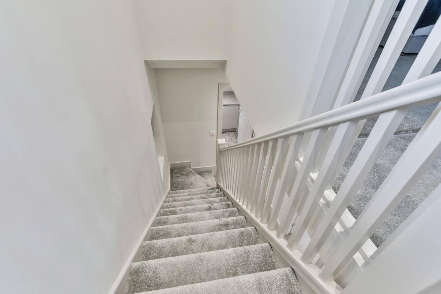 Magnificent, Renovated Whole House With Garden Villa Sheffield Buitenkant foto