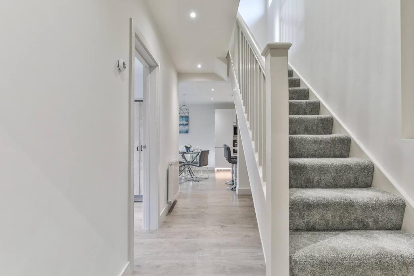 Magnificent, Renovated Whole House With Garden Villa Sheffield Buitenkant foto